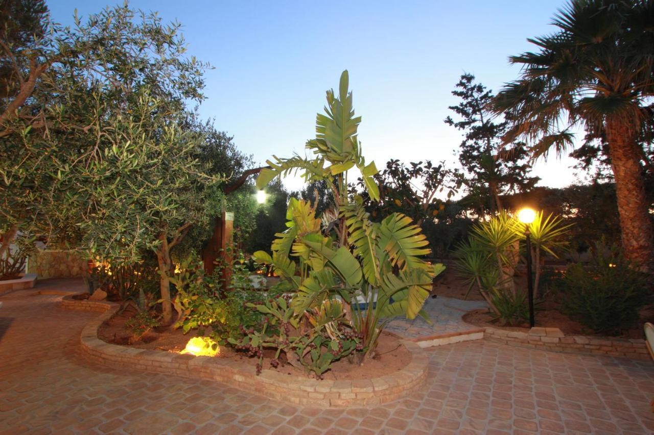 Agriturismo Resort Costa House LMP Buitenkant foto